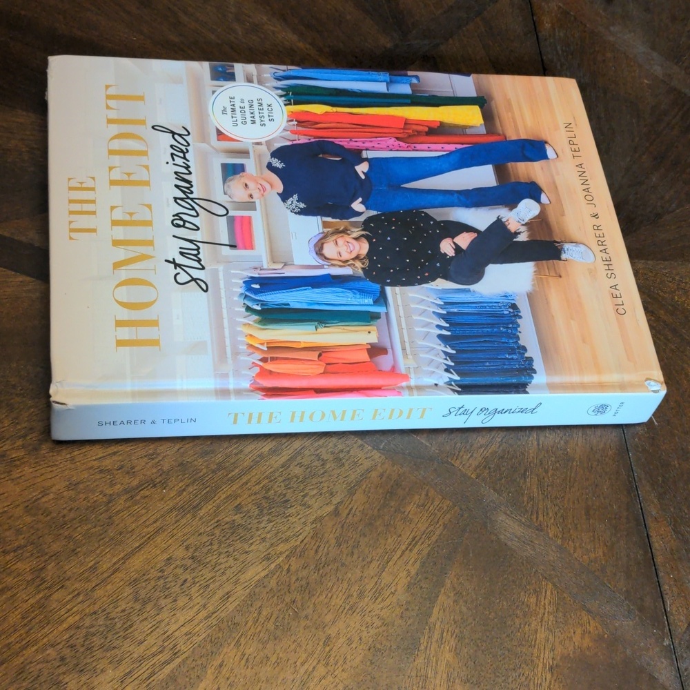 The Home Edit: Stay Organized Book - Picture 3 of 8